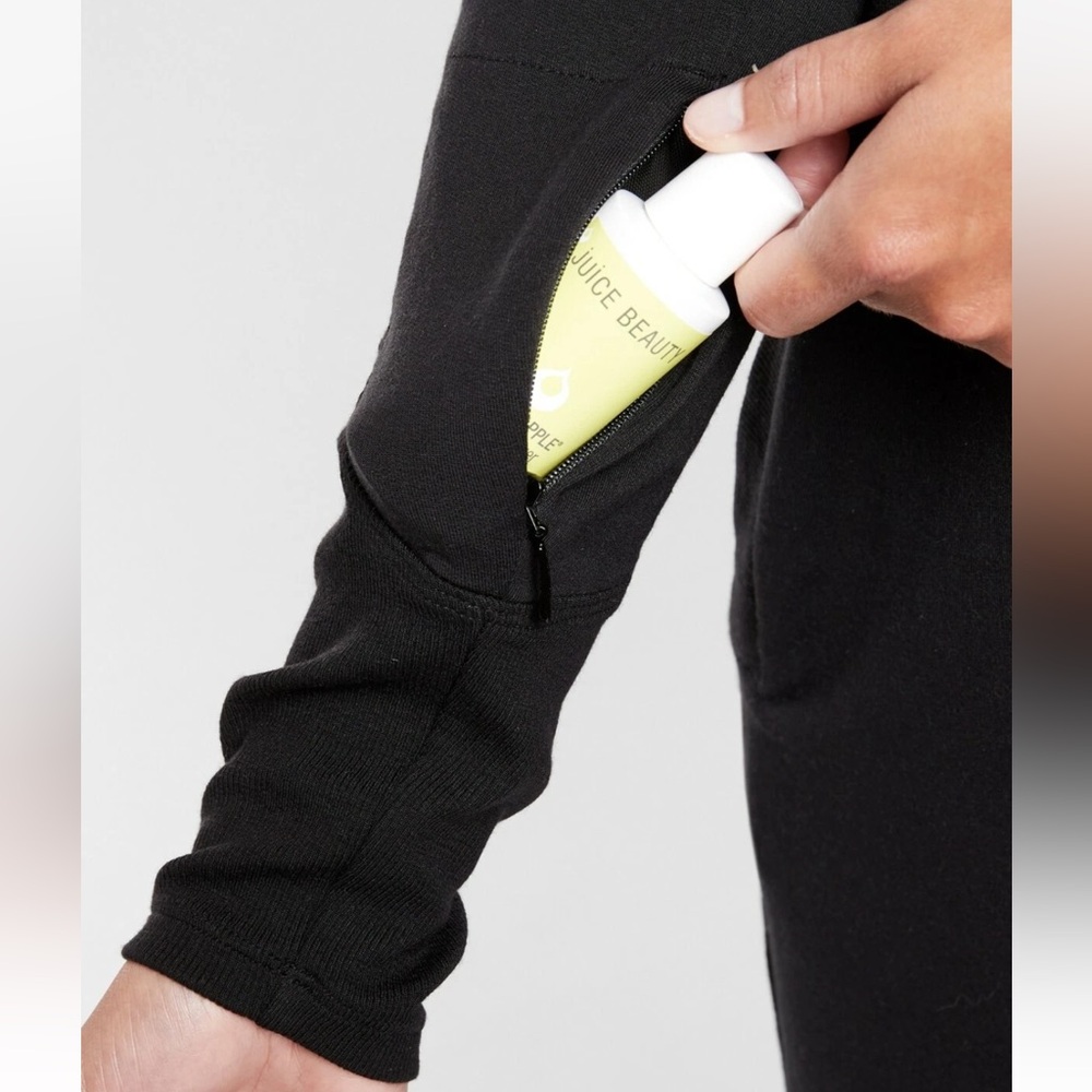 047 ATHLETA Women’s Balance Dress - Black, Small - Picture 5 of 10